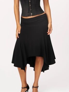 Guizio Soffiano Skirt in Black size S NWT